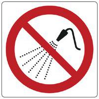 Cartello di divieto - non indirizzare getti d'acqua su motori e linee elettriche