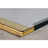 Attrezzature cabine di officina - Terra e aria