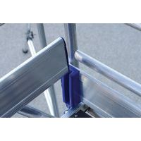 zoccoli in alluminio applicati