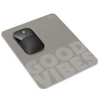 Set Poggiapolsi Ergonomico Per Tastiera E Mouse In Memory Foam. Base Antiscivolo In Gomma, Rivestimento Impermeabile In PU. Morbido E Facile Da Pulire. Include Anche Un Sottobicchiere. Colore Bianco.