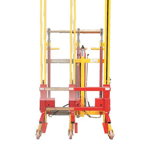 Carrello elevatore regolabile in larghezza - Capacità 600 kg
