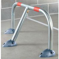 Barriera per parcheggio abbattibile con basi_Mottez