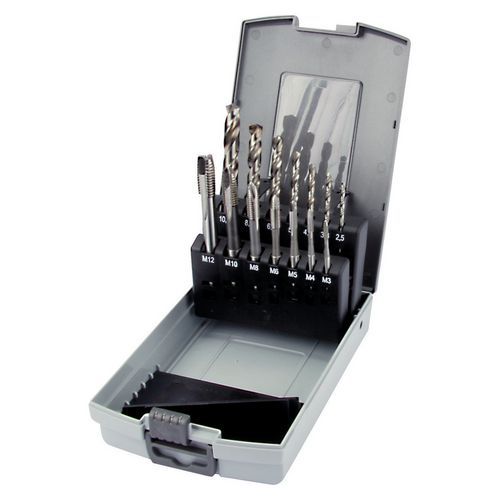 Assortimento di punte e maschi,