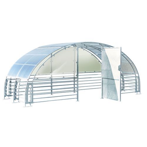 Riparo iniziale chiuso x bici 584 cm x 224 cm H max: 237 cm,