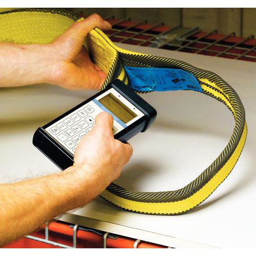 ogni imbracatura comprende un chip per i controlli di sicurezza