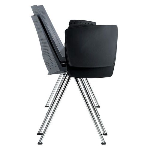 Sedia STRIKE PPL grigio con tavolo,