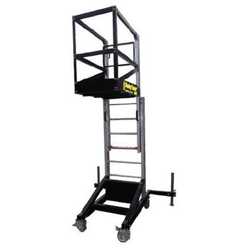 Piattaforma mobile singola altezza max: 3,90 m,