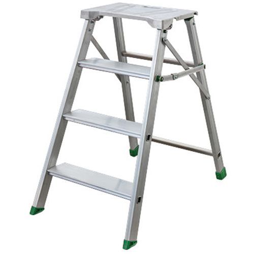 Sgabello professionale pieghevole d'alluminio 3gr + pedana,