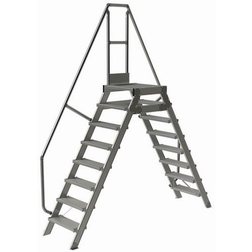 Passerella fissa 8 gradini 600 mm. Inclinazione 60 °,