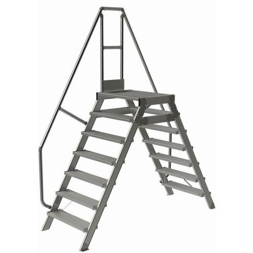 Passerella fissa 7 gradini 800 mm. Inclinazione 60 °,