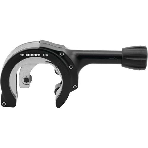 Il tagliatubi a cricchetto riduce lo sforzo,