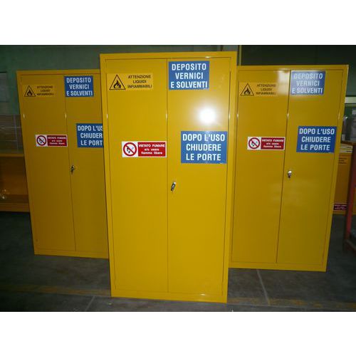 Armadio 1000x550x2000H*SU BASE,