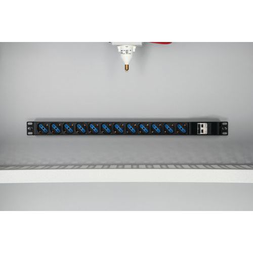 Alimentatore trifase - armadio batterie al litio 3 x 6 prese,