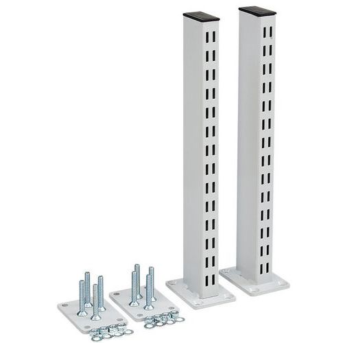 Coppia di montanti forati su piastra - Altezza 418 mm,